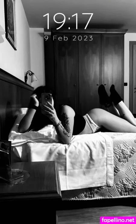 Feet Model97 OnlyFans Thumbnail #YYfUfoxSzi