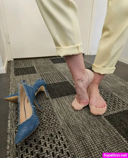 Feetandpeach85 OnlyFans Thumbnail #HQxxxLxyqN