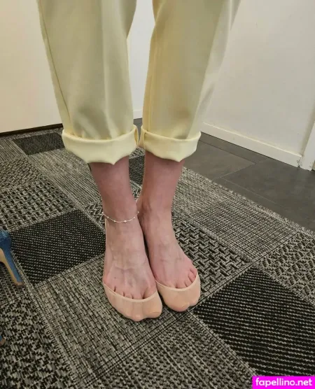 Feetandpeach85 OnlyFans Thumbnail #pNoNCAG2HZ