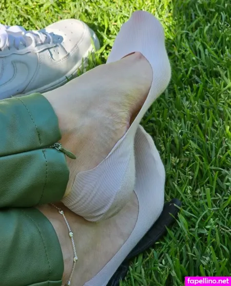 Feetandpeach85 OnlyFans Thumbnail #wSJXtfzH3I