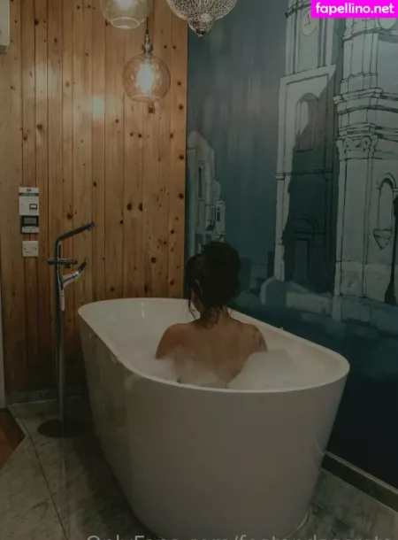 Feetandsecrets OnlyFans Thumbnail #x4lDJf2tul