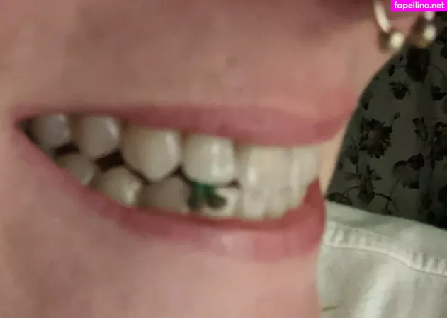 Feetannabelle OnlyFans Thumbnail #4GWL1zrDns