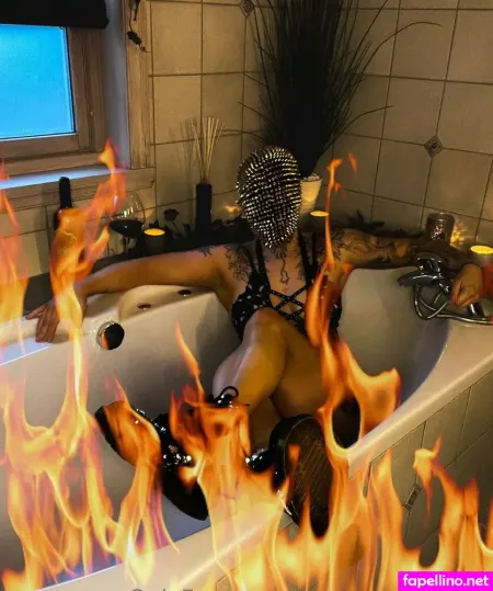 Feetbaddie69 OnlyFans Thumbnail #8ymOPdnZJl