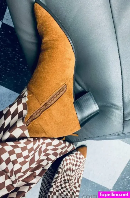 Feetbbw OnlyFans Thumbnail #DhJDORgYnn