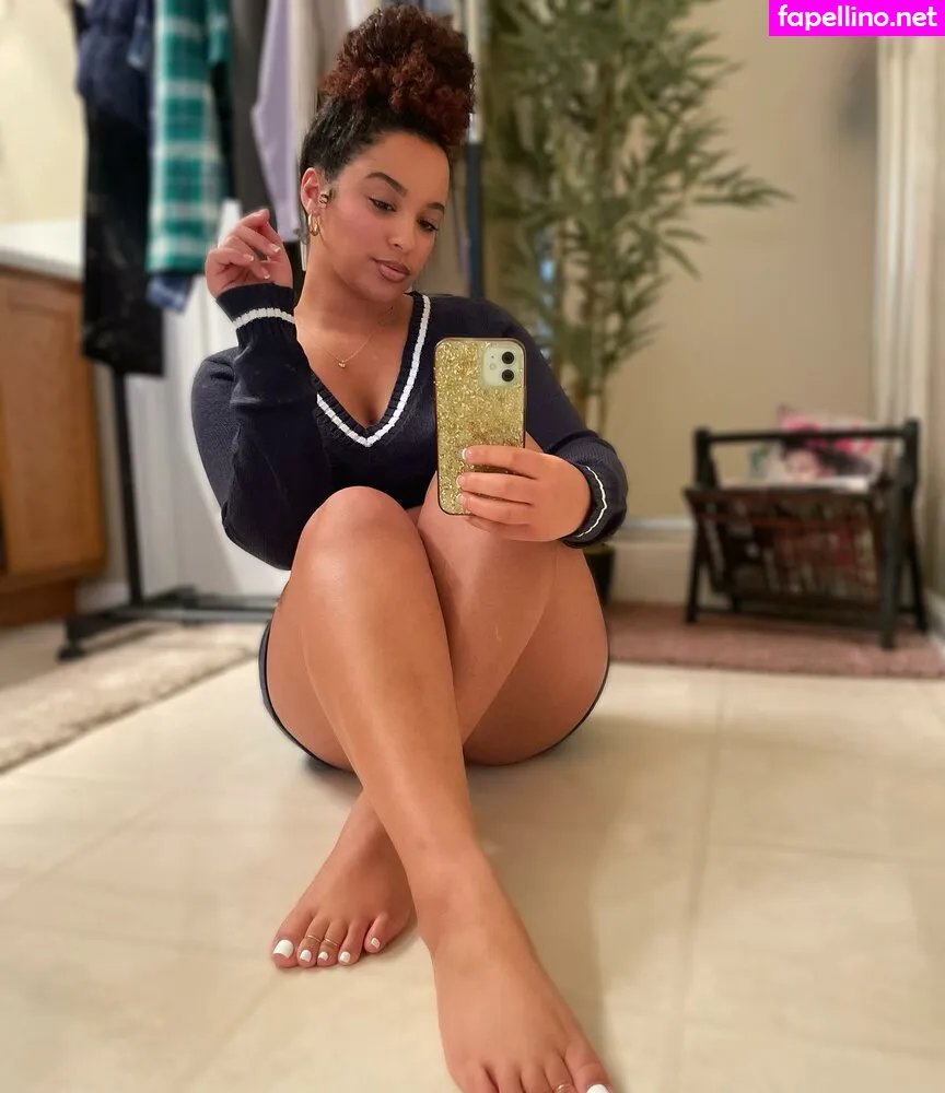 Falliie, feetbyfallie, feetbyfalliie Nude Leaked OnlyFans Photo #TBkMpHZVl9