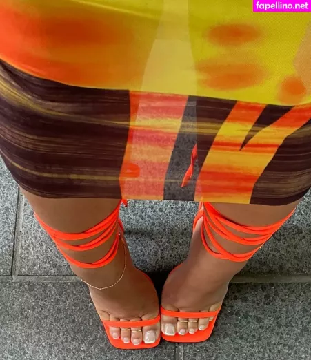 Feetbyfalliie OnlyFans Thumbnail #mOczD6j24U