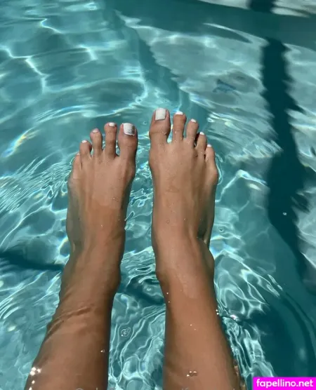 Feetbytootsiefree OnlyFans Thumbnail #jrRINzATw6