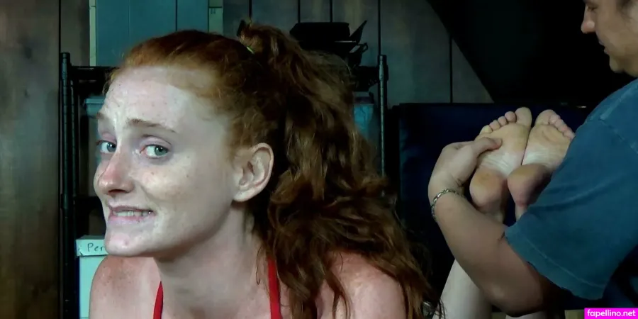 Feetcore OnlyFans Thumbnail #dLSNHKcBwU