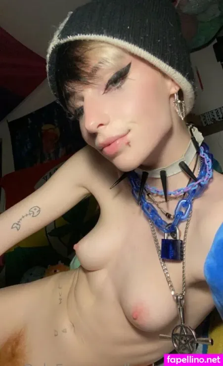 Feetiecutieee OnlyFans Thumbnail #BQsJxqyjeB