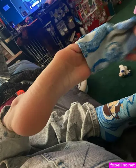 Feetiecutieee OnlyFans Thumbnail #Tk01dxf5kh