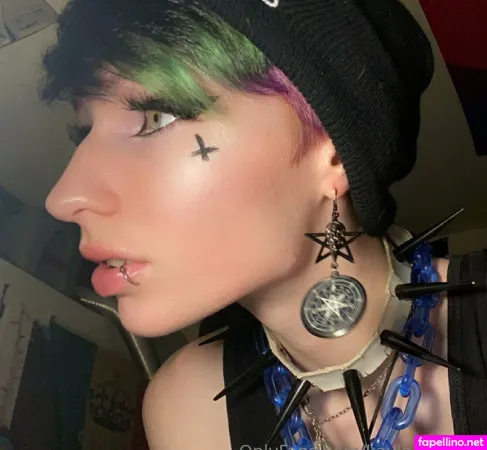 Feetiecutieee OnlyFans Thumbnail #jdxFm5Z8r9