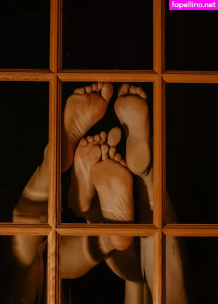 Feetish Babes OnlyFans Thumbnail #0u4G7bDVSC