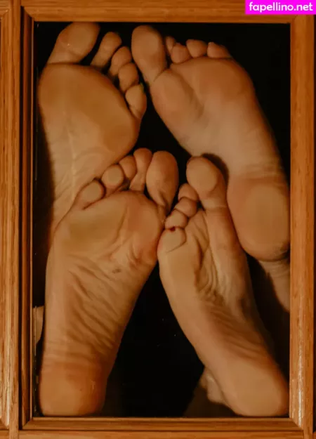 Feetish Babes OnlyFans Thumbnail #8D6m5I59vZ