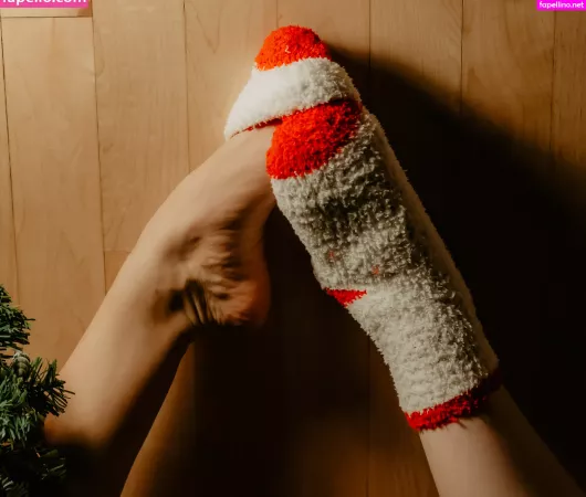 Feetish Babes OnlyFans Thumbnail #9RrpWg0TaQ
