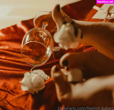 Feetish Babes OnlyFans Thumbnail #BmLnRsqE6Z