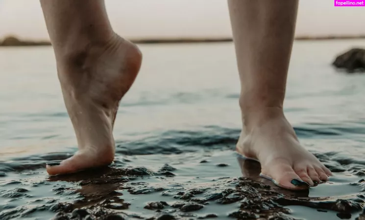 Feetish Babes OnlyFans Thumbnail #NMmg0fZcFN