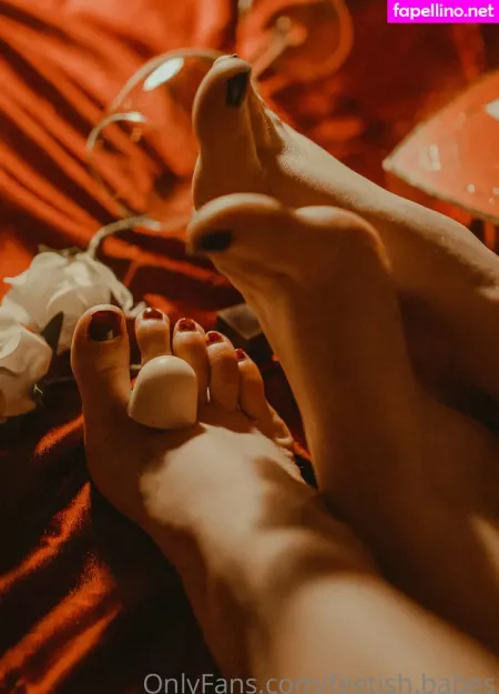 Feetish Babes OnlyFans Thumbnail #QcGntDmzva