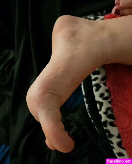 Feetmasquerade OnlyFans Thumbnail #95BQQmOflh