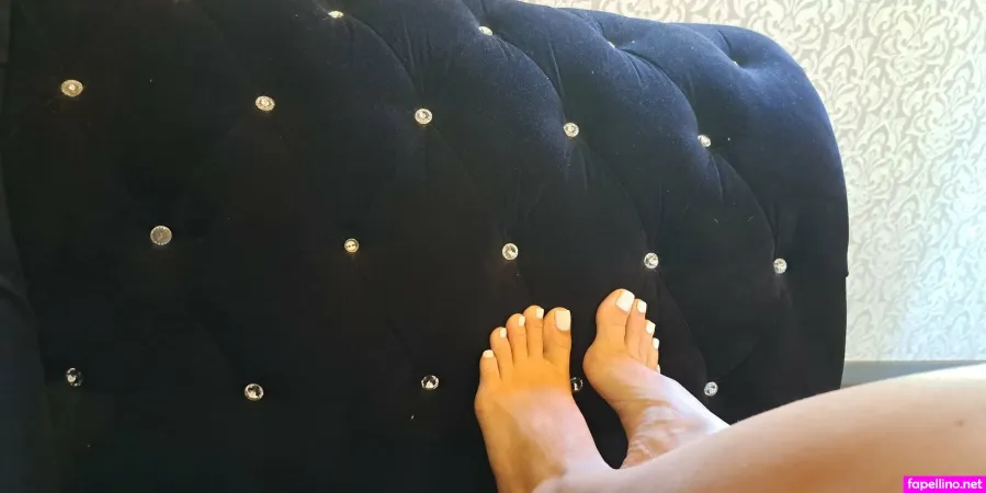 Feetofjudith OnlyFans Thumbnail #oKf0THSbqO