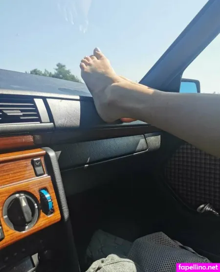 Feetofjudith OnlyFans Thumbnail #tAjTJzW4Vs