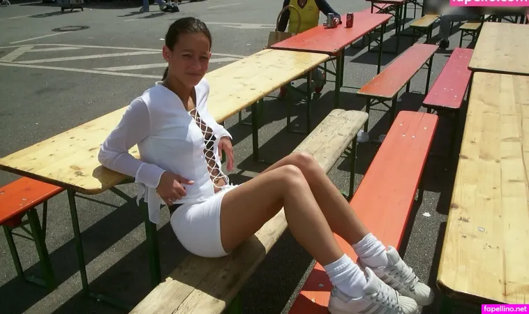 Feetperview Sockenmdchen OnlyFans Thumbnail #zzHwoLk5uM