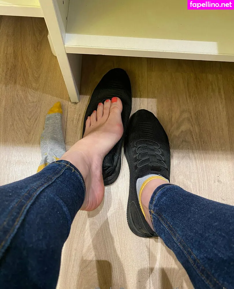 backonmyfeet, feetronnie Nude Leaked OnlyFans Photo #G69tGERJMP