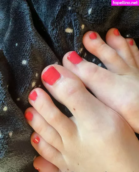 Feetronnie OnlyFans Thumbnail #VitGpsXBmL