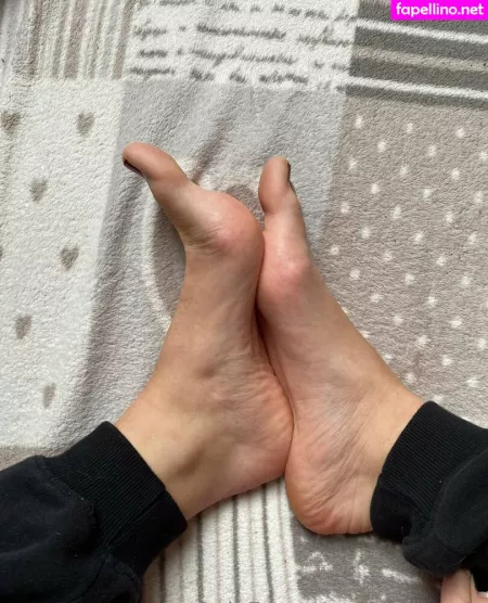 Feetronnie OnlyFans Thumbnail #pTcEpLmjvp