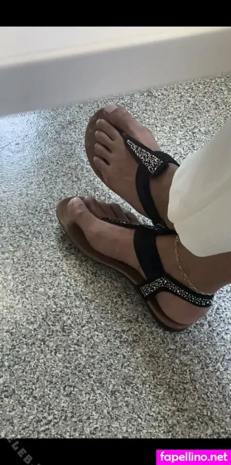 Feets OnlyFans Thumbnail #WhfsJGSiTX