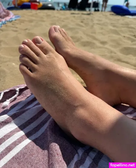 Feetsin OnlyFans Thumbnail #6CA88addHO