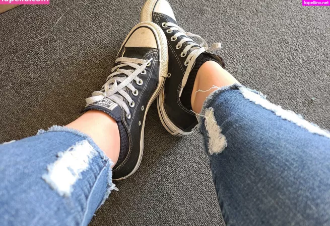 Feetstacystay OnlyFans Thumbnail #ESb3Hg0v3f