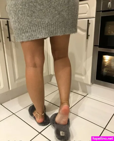 Feetworthfollowing Daily OnlyFans Thumbnail #aND7kveOJo