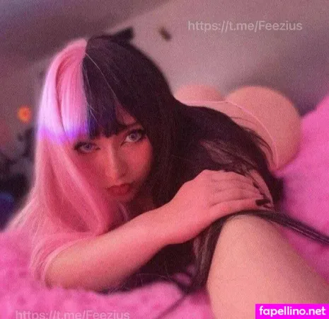 Feezius OnlyFans Thumbnail #j1NfN8guBX