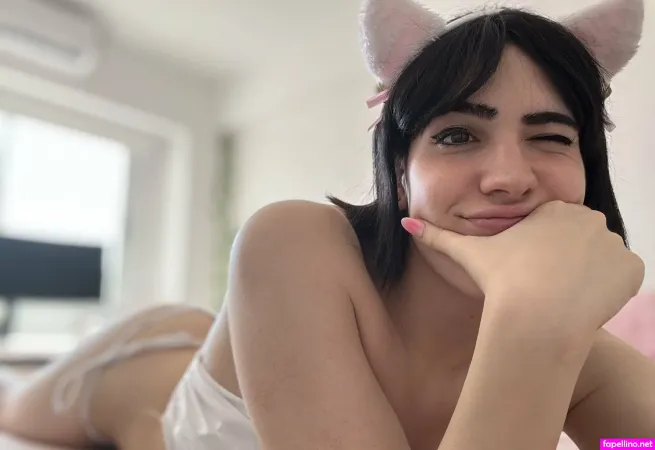 Fefikitten 5 OnlyFans Thumbnail #qVFjRotIUb