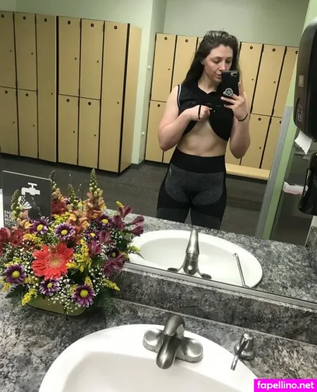 Feisty Vee OnlyFans Thumbnail #KS36VbauFj