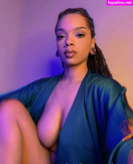 Feistybadazz OnlyFans Thumbnail #1AiZx3PfPZ