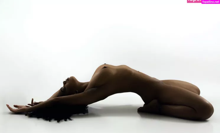 Feistybadazz OnlyFans Thumbnail #XzZbme6n3u