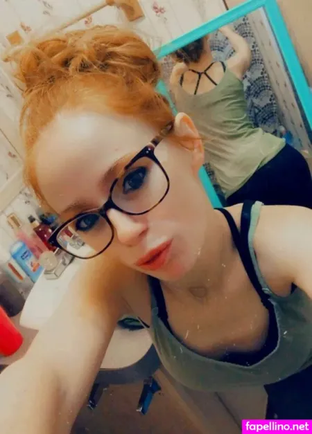 Feistylilredfree OnlyFans Thumbnail #CfheGI9Hak