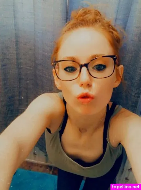 Feistylilredfree OnlyFans Thumbnail #jtdgslsULY