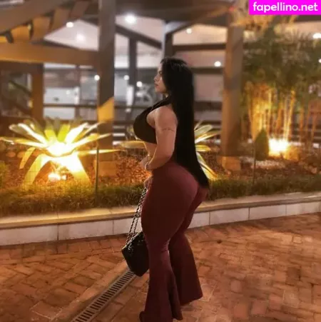 Feiticeira OnlyFans Thumbnail #W7UwviA4WJ