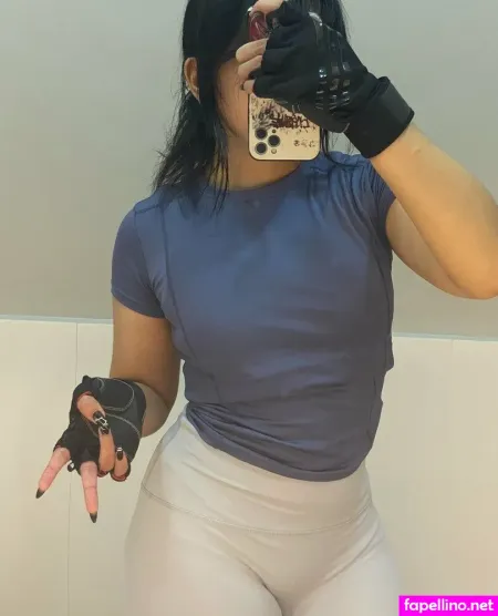 Feiyuu OnlyFans Thumbnail #NlorRZt95l