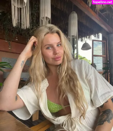 Felicia Aveklew OnlyFans Thumbnail #9if1TkoEQI