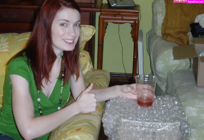 Felicia Day OnlyFans Thumbnail #pKMnzfxlnP