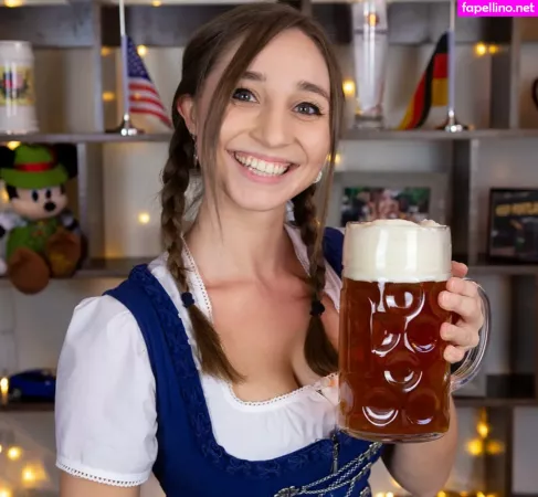 Felicia Hofner OnlyFans Thumbnail #8XkM6AUyv6