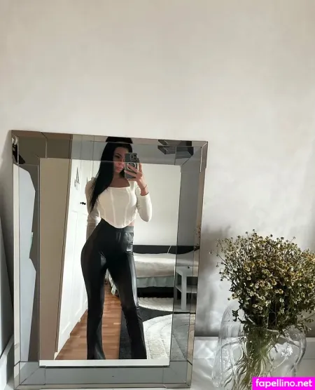 Felicia Love OnlyFans Thumbnail #L1jjbViUlZ