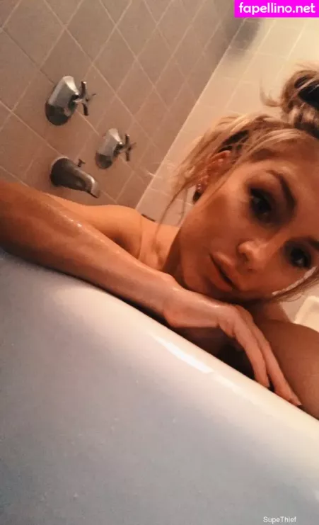 Felicia Sanders OnlyFans Thumbnail #eca8t8xKeO