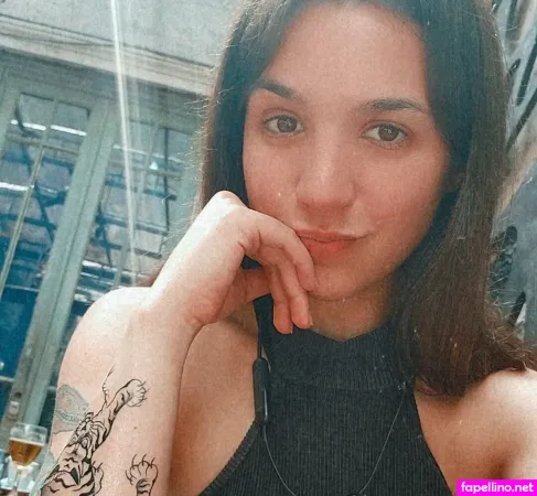 Feliciabruna OnlyFans Thumbnail #DK3fjk7NGM