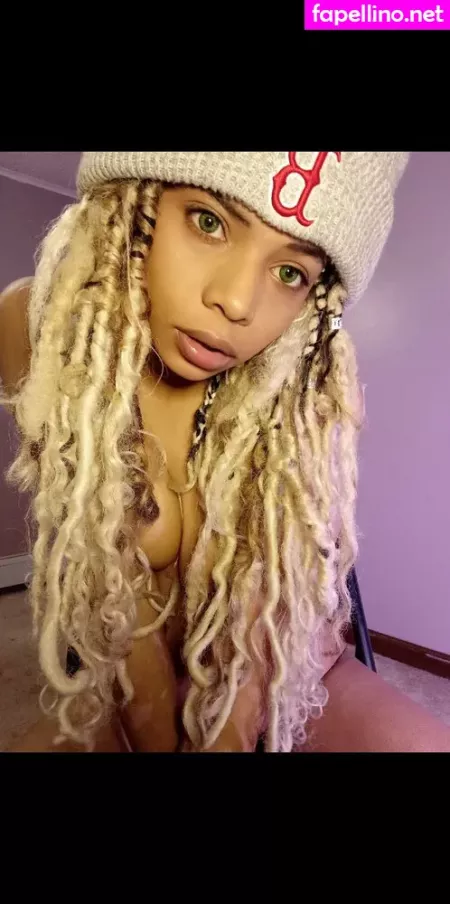 Feliciathunnder OnlyFans Thumbnail #FFwgn1UVKZ