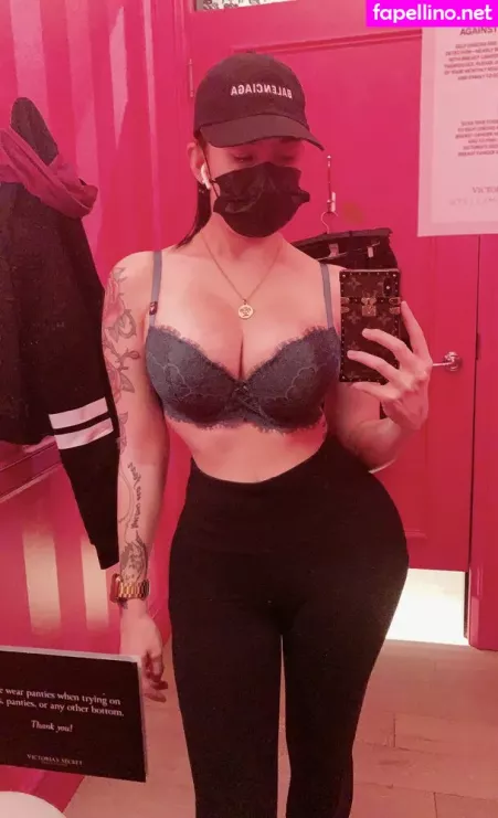 Feliciavox 1 OnlyFans Thumbnail #FkneQGoNw7