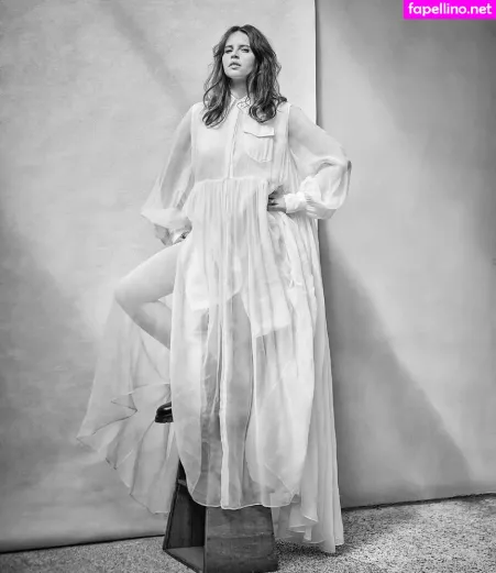 Felicity Jones OnlyFans Thumbnail #IHz6AKaPi3